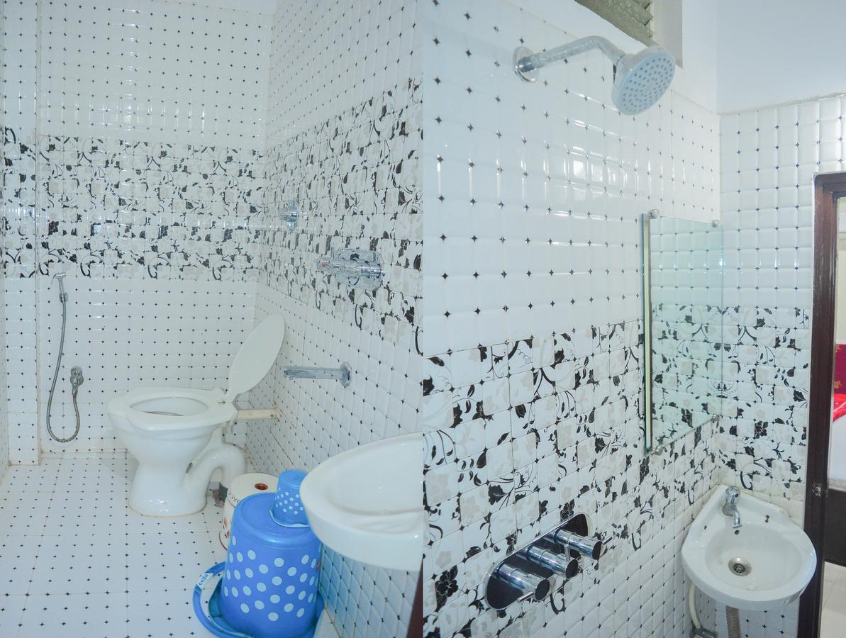 Hotel Kalash Ujjain Zewnętrze zdjęcie